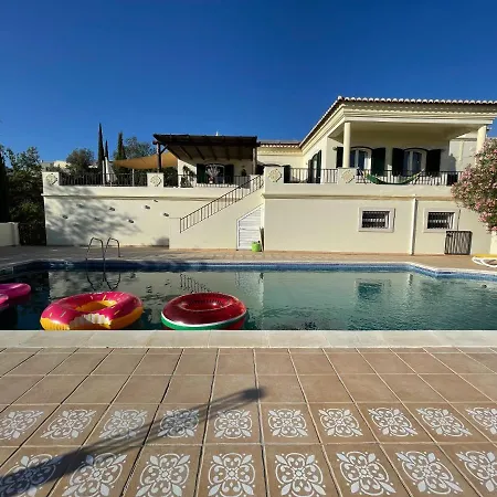 Casa Do Monte فيلة *